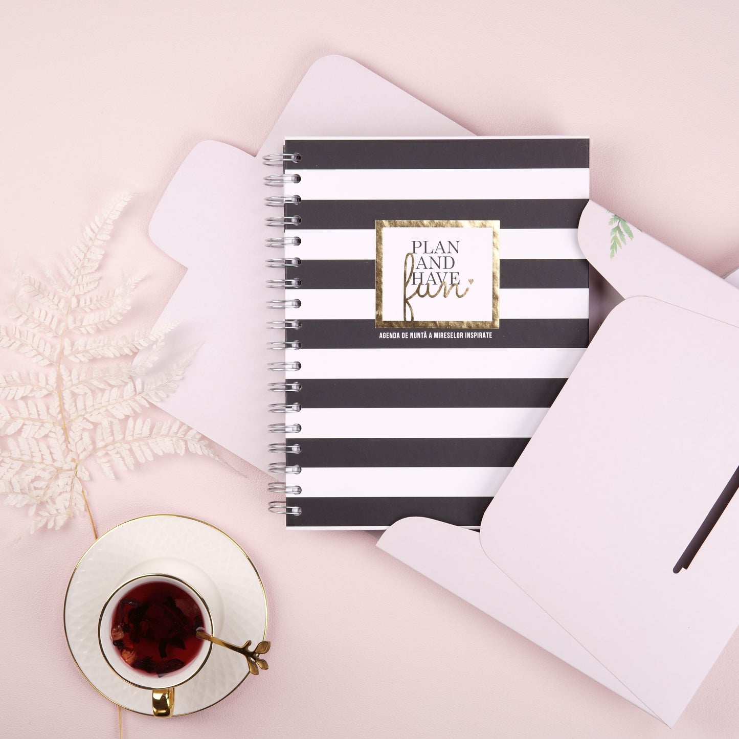 Wedding Planner | Agenda de nuntă | Ghid pentru mirese, în limba română