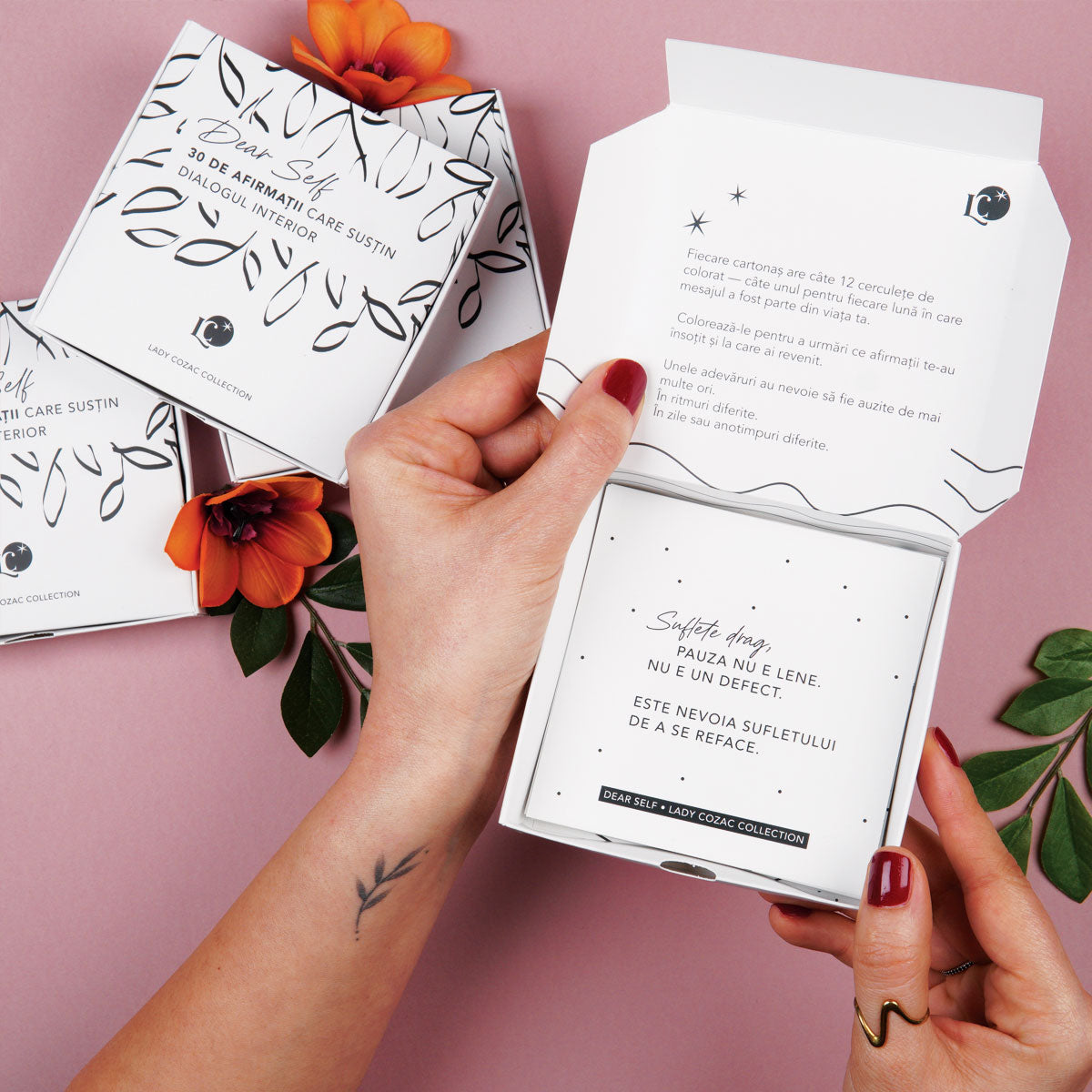 Set de cartonașe cu afirmații Dear Self set de mesaje pentru reconectare și blândețe dialog interior lady cozac