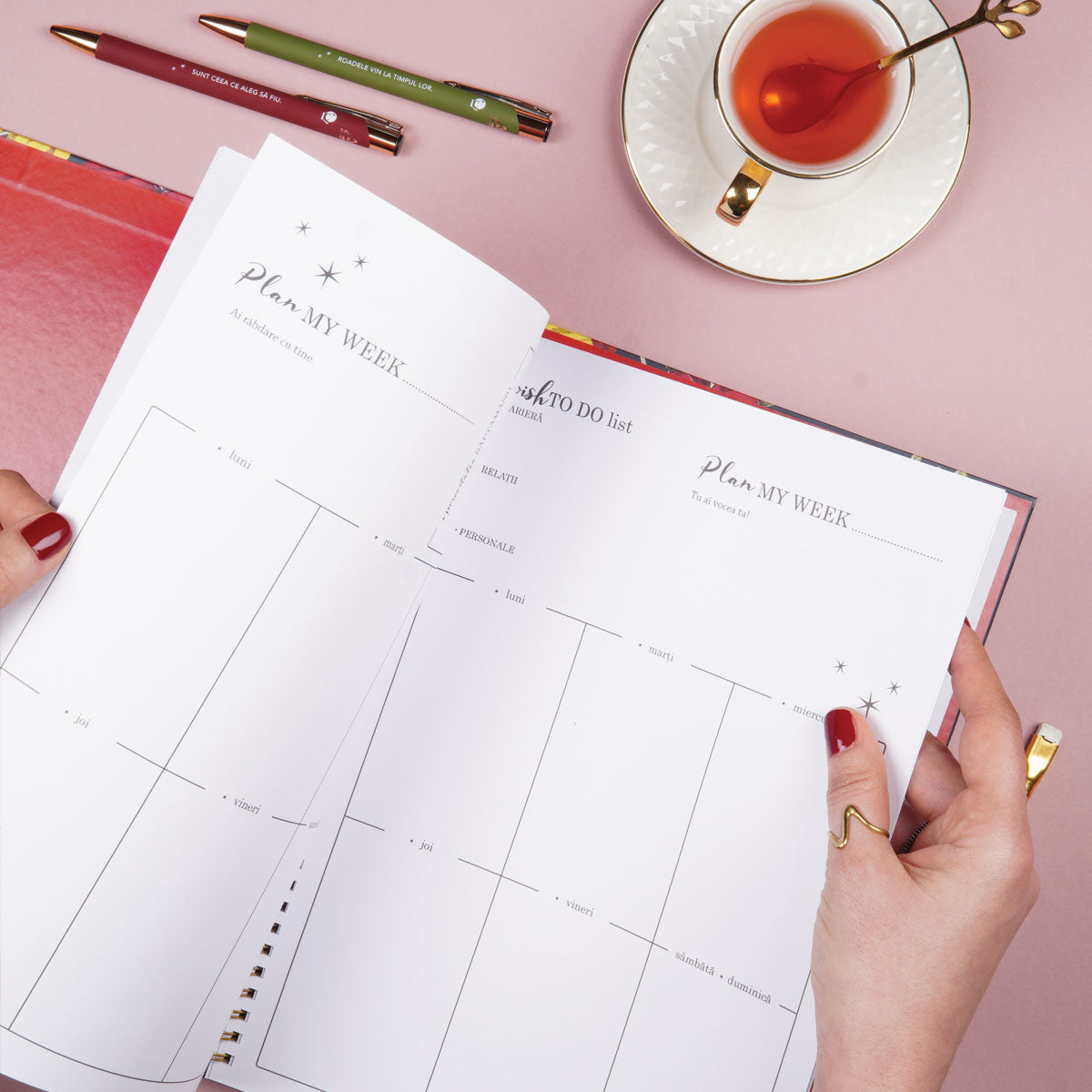 Planner anual nedatat A4 pentru organizare zilnică pagini interior