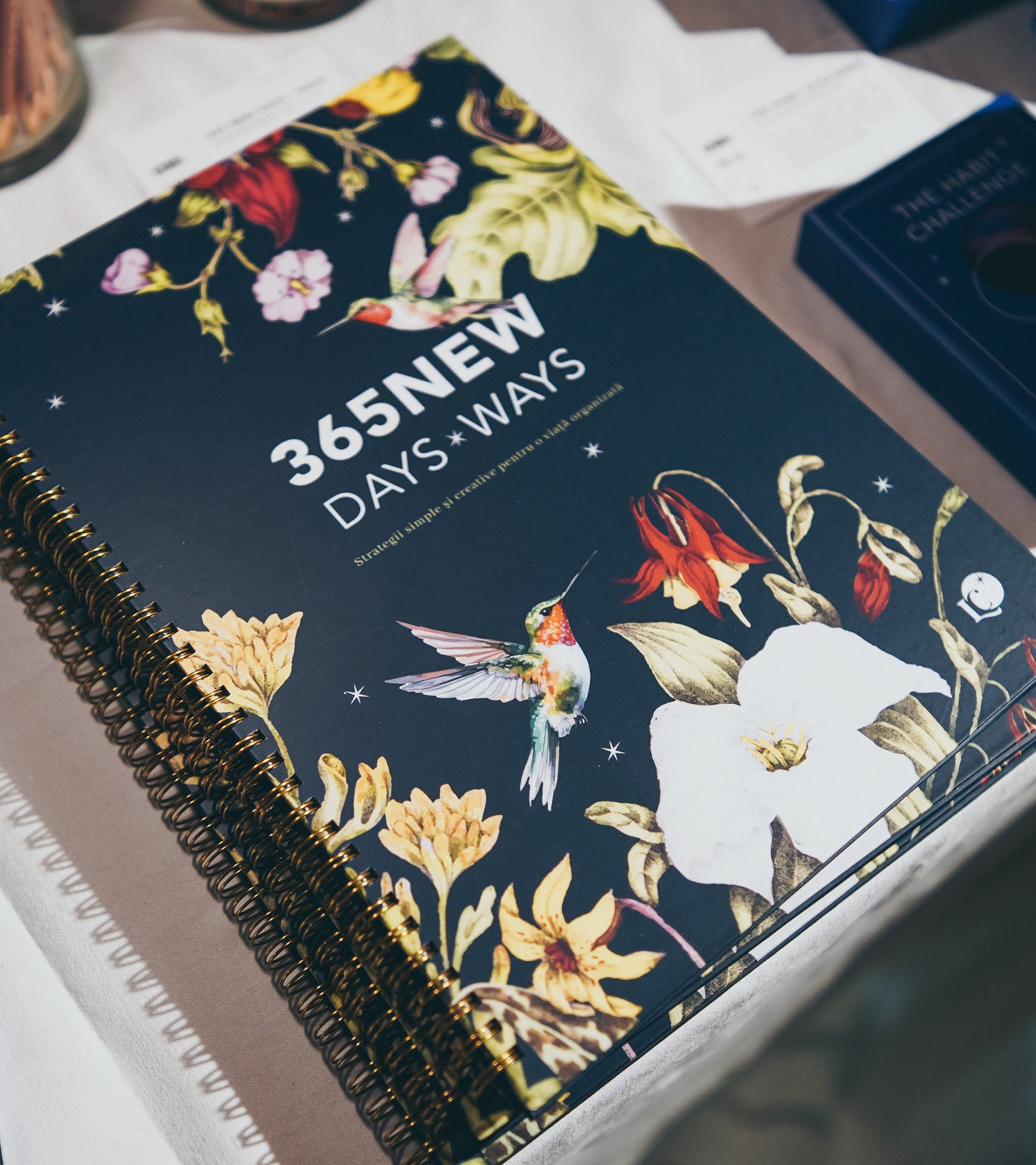 365 NEW DAYS Planner anual nedatat | Organizare zilnică | A4