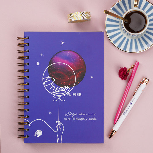 plannerul obiceiurilor sanatoase DREAMplifier obiective implinite organizare fara stres plan and have fun ladycozac  - coperta fata, alege obiceiurile care iti sustin visurile
